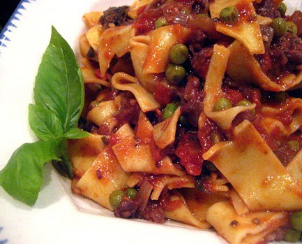 Sunday Suppers: Sausage Ragu